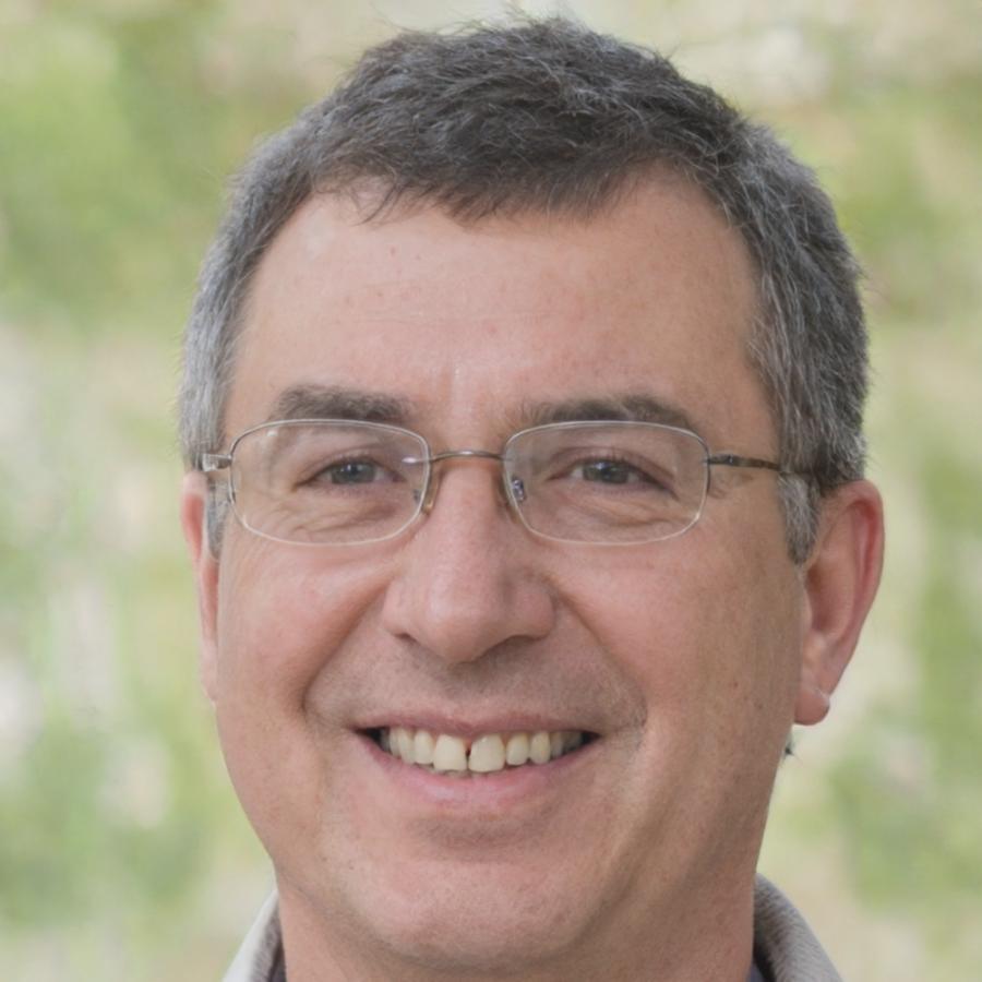 Henrik Sutherland, Senior Financial Strategist at moravexilon